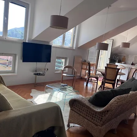Astro Hungarian Villa: Penthouse With Views Opatija