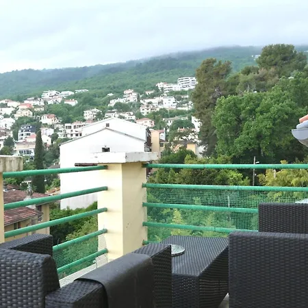 Penthouse And Piano Nobile Prkg Wifi Garden Near Away From Roads Apartamento *